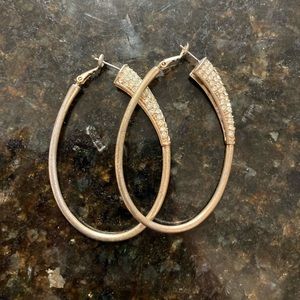 Jessica Simpson Hoop earrings